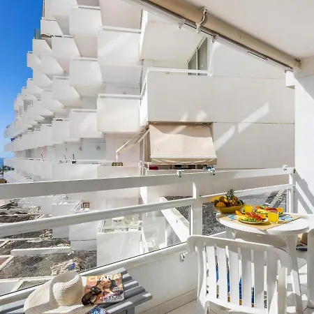 301 Great Location Compact Studio, Closed Pool Apartamento